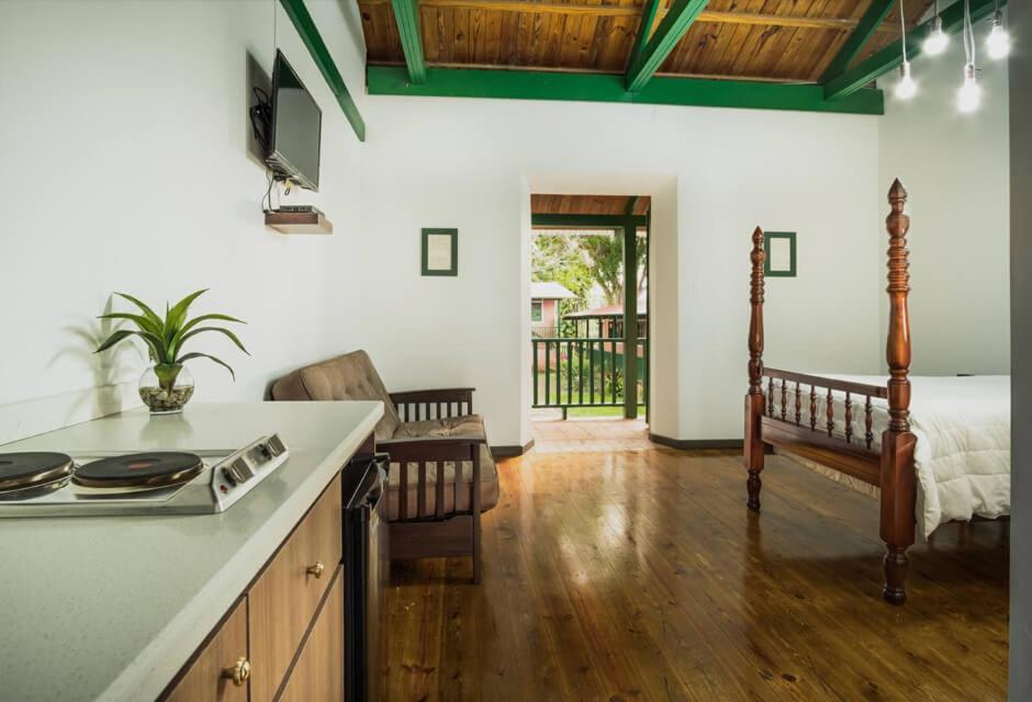 Hacienda Juanita Hotel Maricao Екстериор снимка